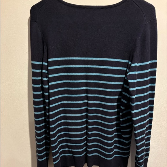 Winter Sweater size XL. - Picture 2 of 4